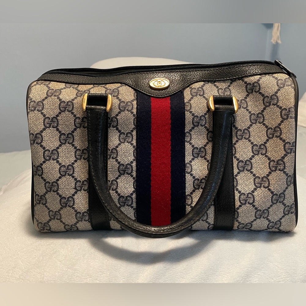 Preloved - Gucci Vintage Boston Doctor Top Blue Logo Red Stripe Handbag